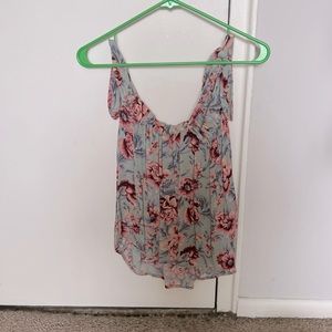 Floral top worn once and in perfect condition!